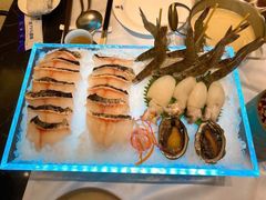 -红鼎豆捞·非遗鲍皇汤火锅(宝丰路店)