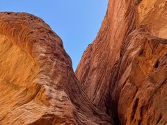 -天山神秘大峡谷