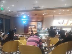 -星巴克臻选(莘庄仲盛店)