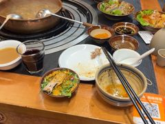 -阿山卓·野生菌火锅·纳西火塘烤肉