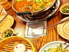 -亮欢寨酸汤鱼(沙冲路店)