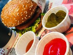 -The Habit Burger Grill 哈比特汉堡(复兴soho店)
