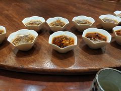 -琥珀老六龙虾(四里河店)