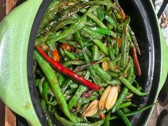 -云海肴·汽锅鸡·云南代表菜(浦江欢乐颂店)