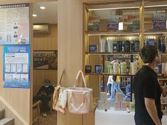 -霸王茶姬(南强街店)
