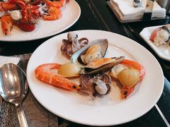 -云端西餐厅(南宁龙光那莲豪华精选酒店)