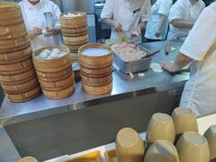 -馋三尺蟹粉小笼(人民广场店)