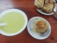 -宝瑞门钉肉饼店
