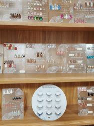 -芊冉•美甲美睫纹绣