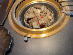 -铭牛烧肉·和牛海鲜自助(高新月牙湖店)