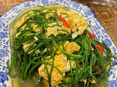 -老钟家烤羊排·敦伊阁清真餐厅胡羊焖饼