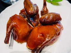 脆皮乳鸽-醉东Oriental House(静安嘉里中心店)