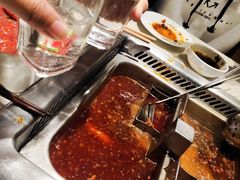 -海底捞火锅鲜切牛肉主题店(长寿路店)