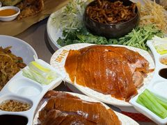 -满园烤鸭·春饼(太原街万达店)