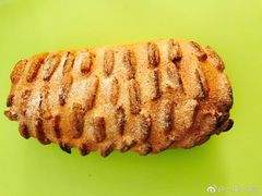 布雷尼-BLACKSWAN黑天鹅(环球店)