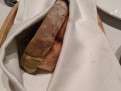 -GreyWhale灰鲸餐厅(武汉国际广场店)