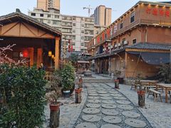 -岳城根据地(洣江大道店)