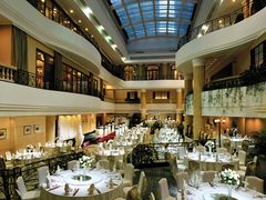 会议厅-深圳富苑皇冠假日套房酒店