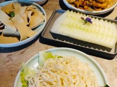 -沪小胖小龙虾(淮海中路旗舰店)