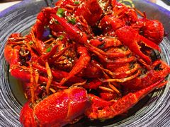 -肥肥虾庄·金牌油焖大虾(首义路店)