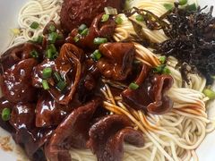 大肠面-沪西老弄堂面馆(定西路店)