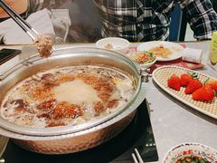 -一绪に寿喜烧(荟聚店)