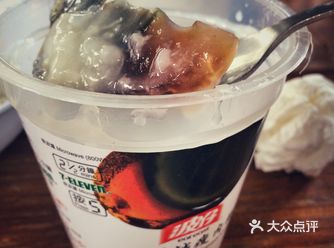 dhc则是超级实惠的唇膏
