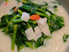 -沿途四季·云南菜·诗酒茶(蓝色港湾店)