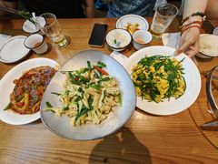 -俭寨大盘鸡·手抓肉·烧烤新疆菜(乌苏路店)