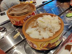 -龍歌自助小火锅(芝罘万达店)