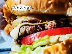 火烤双层牛肉特堡-The Habit Burger Grill 哈比特汉堡(爱琴海店)