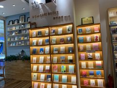 -猫的天空之城概念书店(印象城购物中心店)