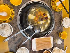 -田村·石锅藏香鸡(八廓街店)