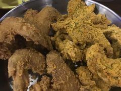 -BHC炸鸡(明洞总店)