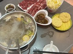 -官塘陈记鱼生·潮汕砂锅粥·牛肉火锅(潮枫路总店)