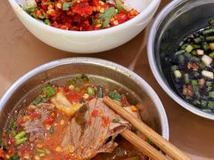 -黑竹沟新场牛肉火锅