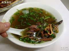 地点：王胖子驴肉火烧总店（鼓楼西大街）~-王胖子驴肉火烧(鼓楼店)