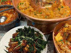 油焖鸡-浩海火烧云傣家菜(京广店)