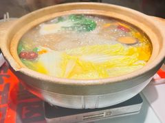 花雕海鲜醉鸡煲-恭喜上堓砂锅焗·海鲜大排档(闵行龙湖店)