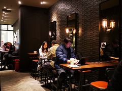 大堂-星巴克臻选(南京金茂览秀城店)