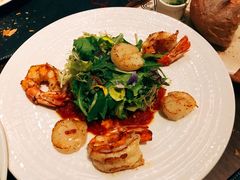 -恰餐厅及酒吧 CHAR Bar & Grill (北京丽都皇冠假日店)
