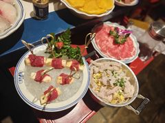 -爱你您·自家鱼塘·活水喷泉鱼火锅(八里店)