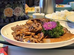 -八大碗·地道东北菜(白塔堡店)