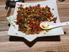 酸辣鸡杂-三湘四水正宗湘菜(君峰路店)