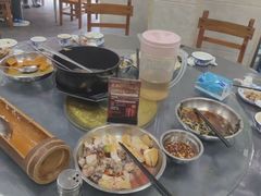 -盛得农家美食·无花果浸鸡·古法烧鸡·竹筒饭(白水寨森林海店)