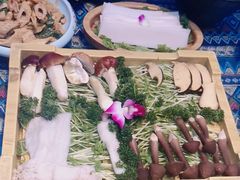 -慢丽江·云南野生菌土鸡锅(付家庄店)