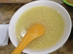 -金城包子牛肉灌汤包(台东四路店)