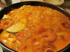 部队年糕火锅-七八冷面·延边朝鲜族美食(圣熙八号店)