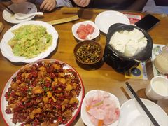 -重庆石磨豆花庄(乔庄店)