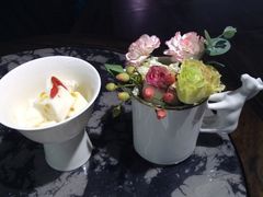 iphone_upload_pic-良友书坊(安徽路店)